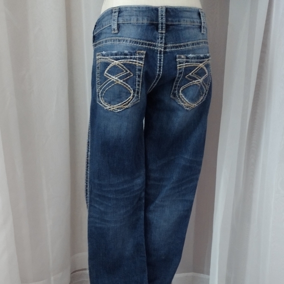 Silver Frances Capri Jeans. Size 30. - Picture 8 of 15